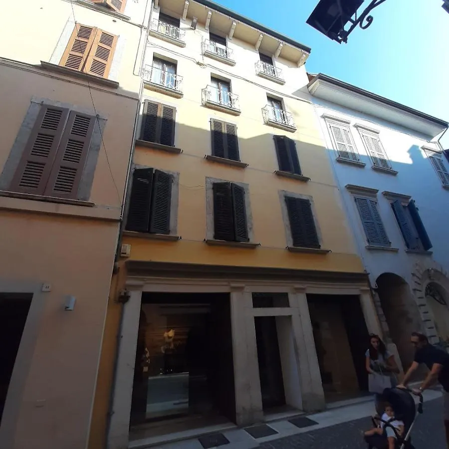 Loft Trabucco - In The Heart Of Salo City Center, Lake View, 4 Rooms 0*,